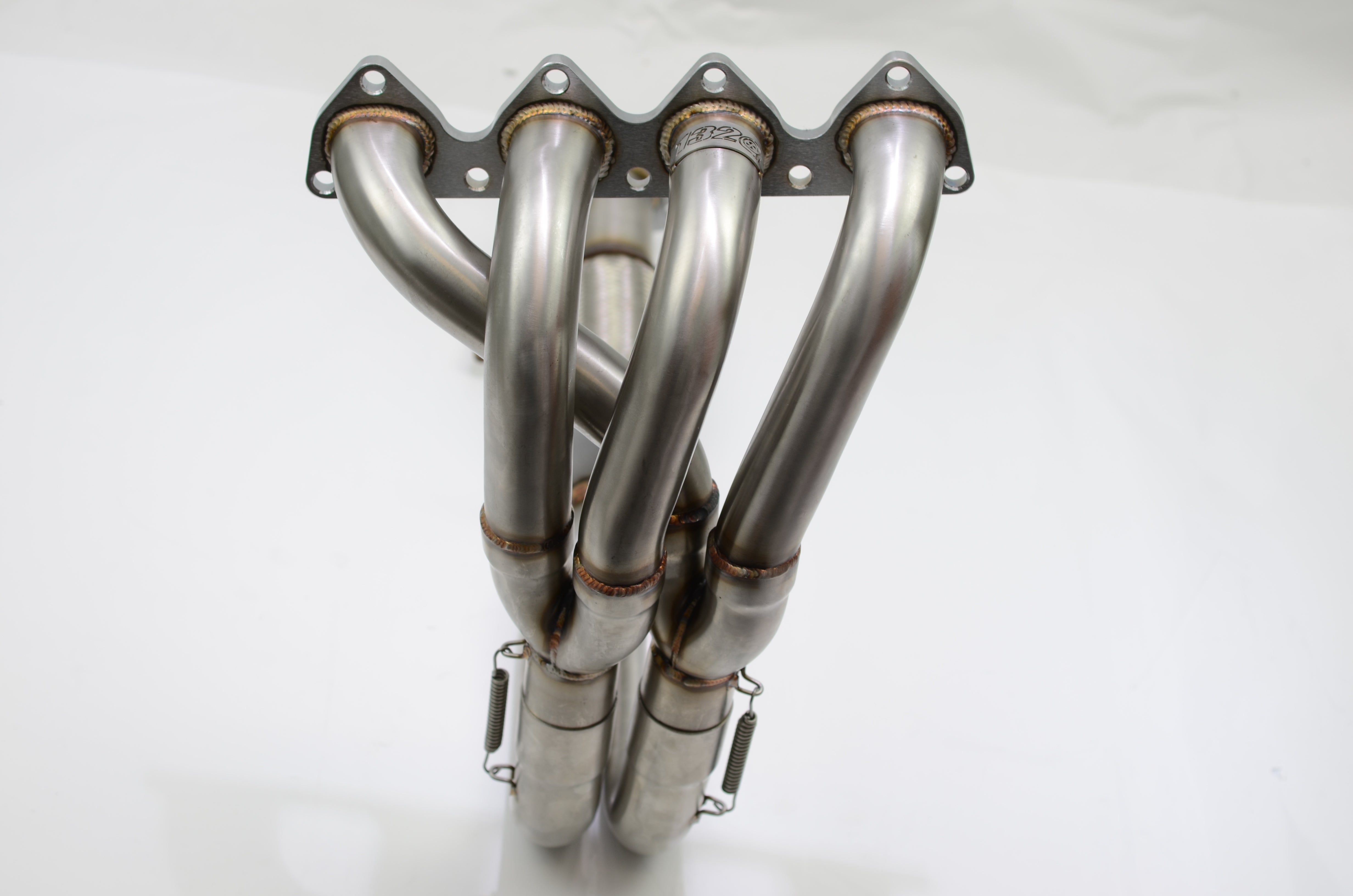 thumbnail image 2 of Beyond Revolution 4-2-1 Exhaust Header Gasket For Honda Prelude 92-01 & D/B/F/H-Series Engines - Graphite/Steel 2 of 5